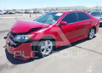 2012 Toyota CAMRY фото