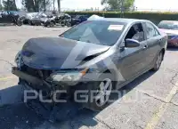 2012 Toyota CAMRY фото