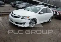 2012 Toyota CAMRY фото