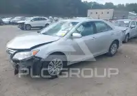 2012 Toyota CAMRY фото