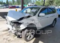 2012 Toyota Highlander фото