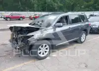 2012 Toyota Highlander фото