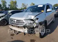 2012 Toyota Highlander фото