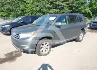 2012 Toyota Highlander фото