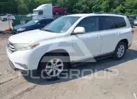 2012 Toyota Highlander photo