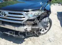 2012 Toyota Highlander фото