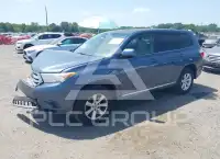 2012 Toyota Highlander фото