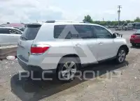 2012 Toyota Highlander photo