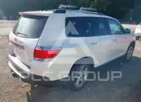 2012 Toyota Highlander фото