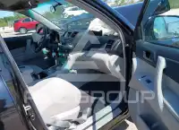 2012 Toyota Highlander фото