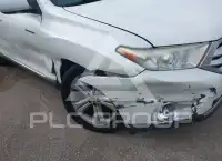 2012 Toyota Highlander фото