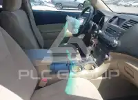 2012 Toyota Highlander фото