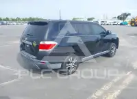 2012 Toyota Highlander фото