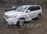 2012 Toyota Highlander photo