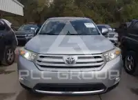 2012 Toyota Highlander фото