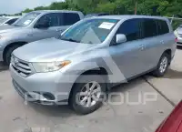 2012 Toyota Highlander photo
