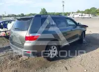 2012 Toyota Highlander фото