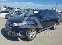2012 Toyota Highlander photo