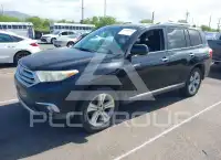 2012 Toyota Highlander фото