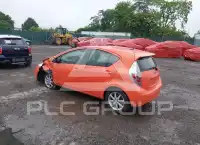 2012 Toyota PRIUS фото