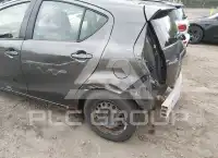 2012 Toyota PRIUS фото