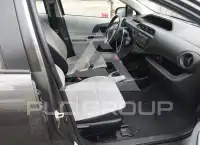 2012 Toyota PRIUS фото