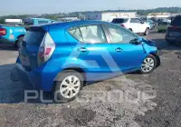 2012 Toyota PRIUS фото