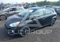 2012 Toyota PRIUS фото