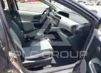 2012 Toyota PRIUS фото