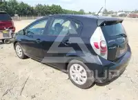 2012 Toyota PRIUS фото