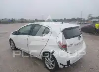 2012 Toyota PRIUS фото