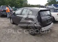 2012 Toyota PRIUS фото