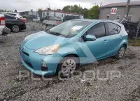 2012 Toyota PRIUS фото