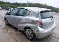 2012 Toyota PRIUS фото