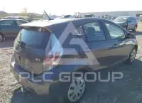 2012 Toyota PRIUS фото