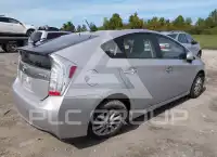 2012 Toyota PRIUS фото