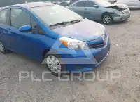 2012 Toyota YARIS фото