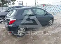 2012 Toyota YARIS фото