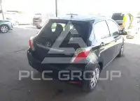 2012 Toyota YARIS фото