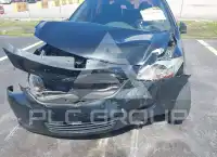 2012 Toyota YARIS фото