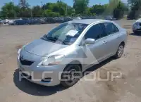 2012 Toyota YARIS фото