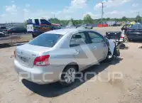 2012 Toyota YARIS фото