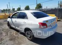 2012 Toyota YARIS фото
