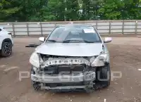 2012 Toyota YARIS фото