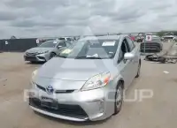 2012 Toyota PRIUS фото