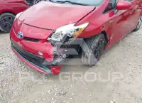 2012 Toyota PRIUS фото