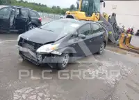 2012 Toyota PRIUS фото