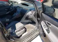 2012 Toyota PRIUS фото