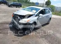 2012 Toyota PRIUS photo