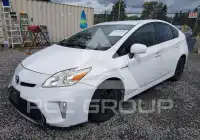 2012 Toyota PRIUS фото